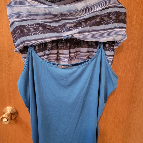 Women's Casual tank top,  size 2XL - Picture 2 of 2